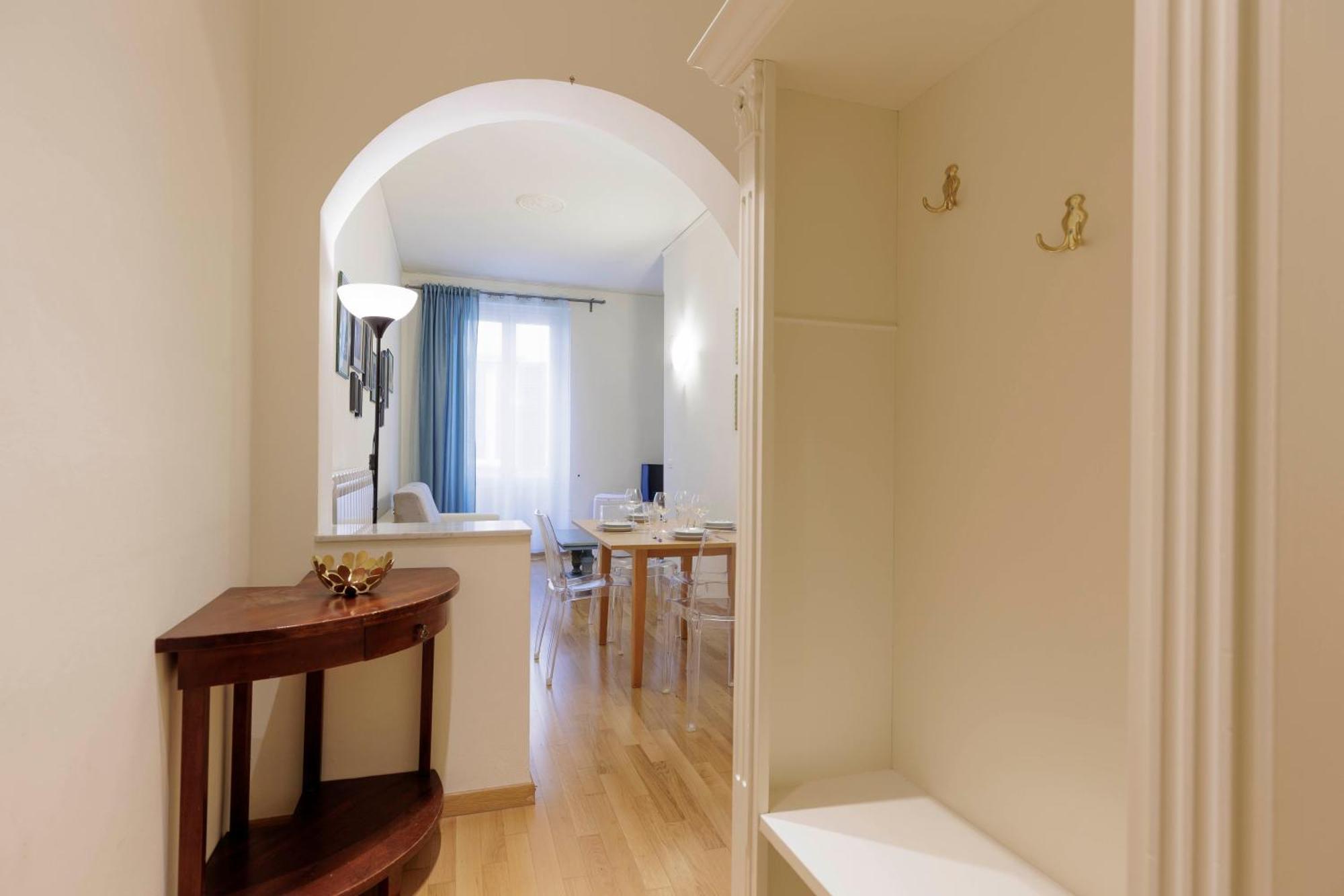 Borgo Pinti Living Apartment ฟลอเรนซ์ ภายนอก รูปภาพ